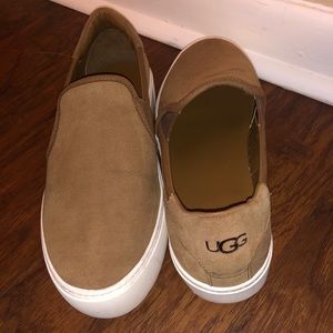 UGG Slip on shoes